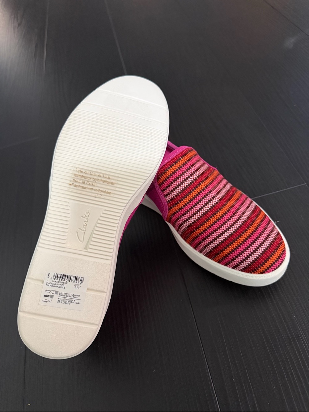 Clarks Layton Petal Fuchsia Striped Slip On Sneakers Size 9 - Picture 3 of 5
